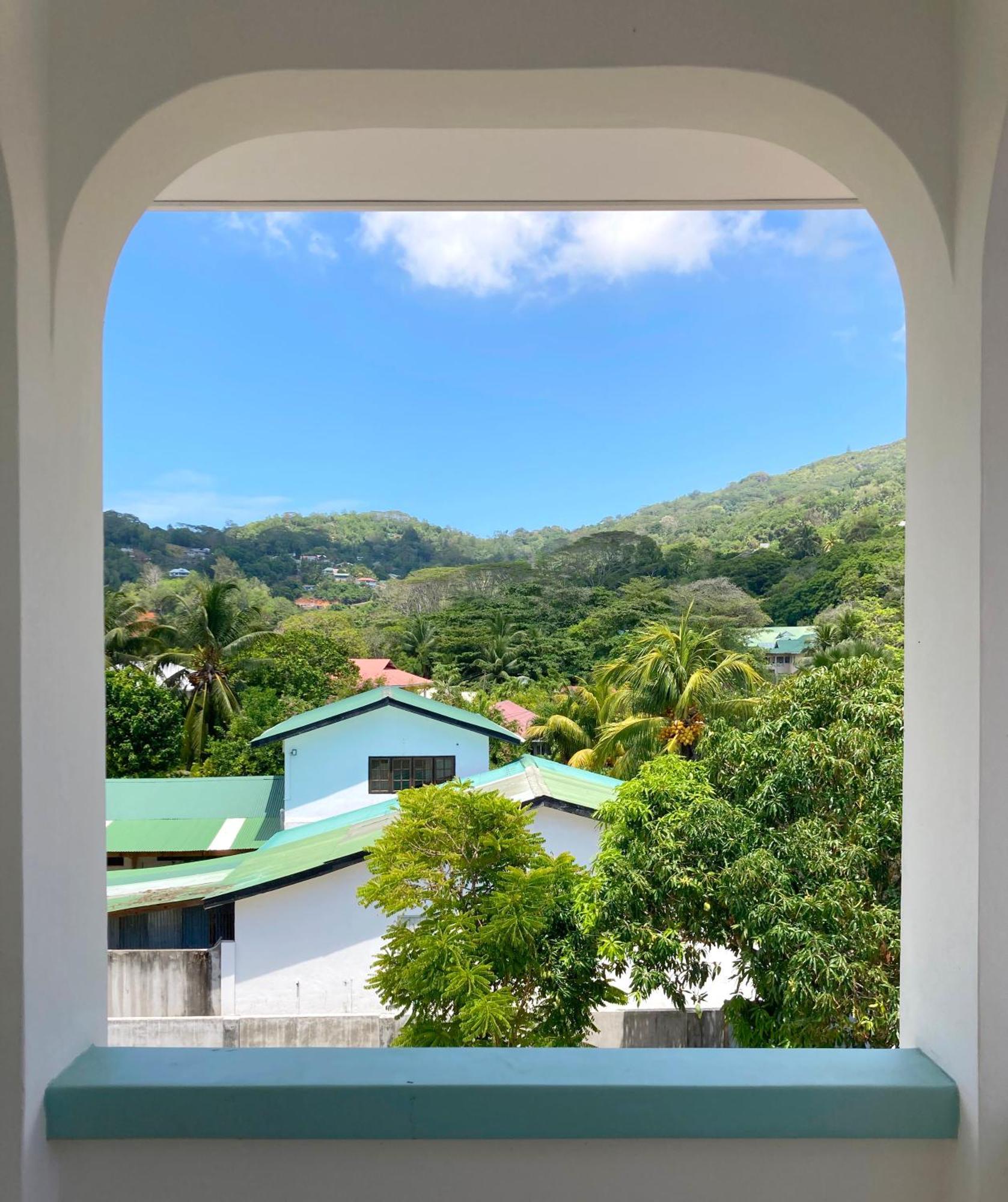 La Therese Anse Royale